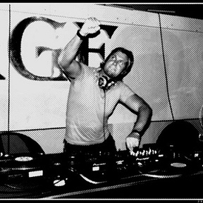 Azzido da Bass