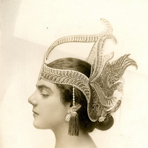 Eva Gauthier