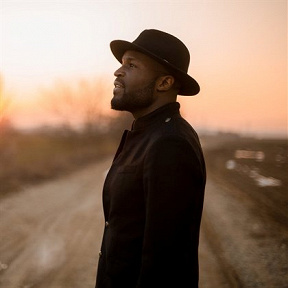 Kevin Davy White