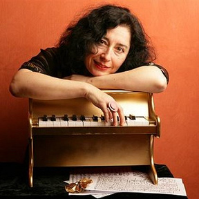 Elena Kats-Chernin