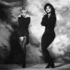 Pepsi & Shirlie