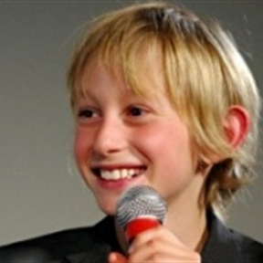 Kacey Mottet Klein