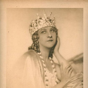 Vera Schwarz